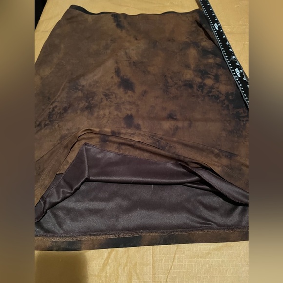 Express  size large dark brown & black tie dye pull on lined stretch skirt - Picture 6 of 8